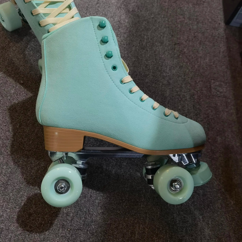 Women Quad Roller Skates Double Line Skate Black Green Yellow Fashion Patines Skating Boots Retro Skating Shoes Size 35-44
