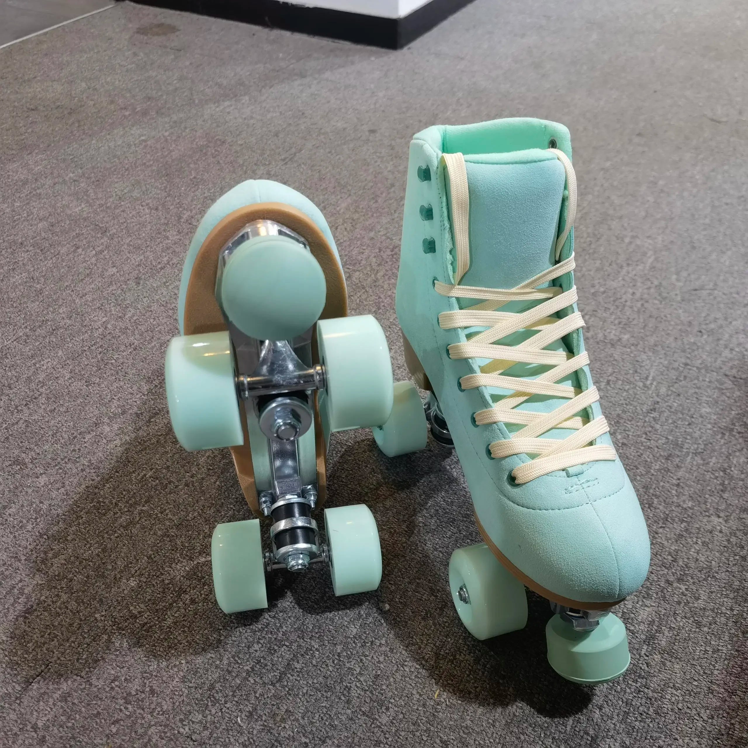 Women Quad Roller Skates Double Line Skate Black Green Yellow Fashion Patines Skating Boots Retro Skating Shoes Size 35-44